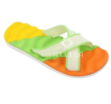 Cross band beach slide sandals