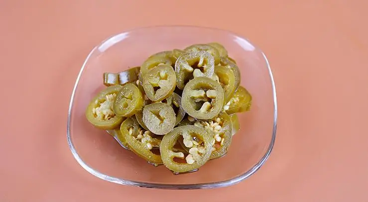 Pickled Jalapeno Peppers Whole Slice