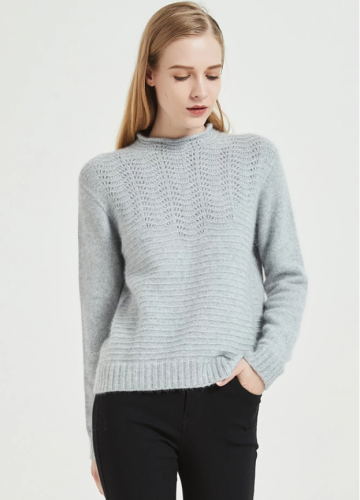 women seamless cashmere sweater in high quality