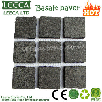 Garden edges paving stone