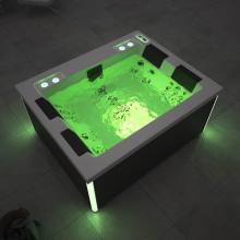 Outdoor Jacuzzis and Hot Tubs: 4 Person Balboa Hottub for Sale