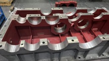 Roller straightener gear box