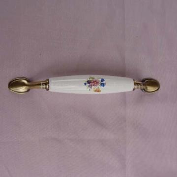 Ceramic cabinet handle