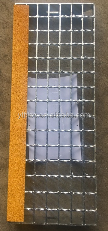 Galvanized Steel Stair Tread with Yellow Abrasive Anti-slip Nosing at Factory Price