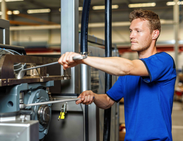 square nut application