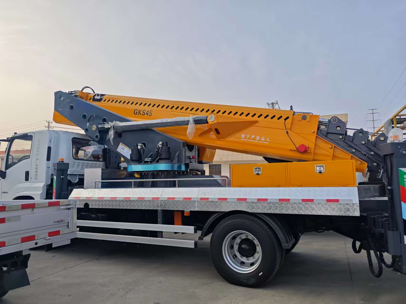 Прочная система подъема трансмиссии Durable Transmission Lift System