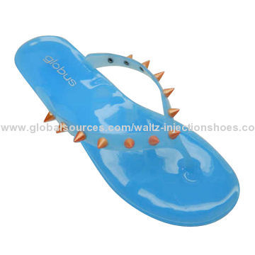 Punk style jelly color ladies' PVC slippers, PVC strap with rivet decorations, simple but beautiful