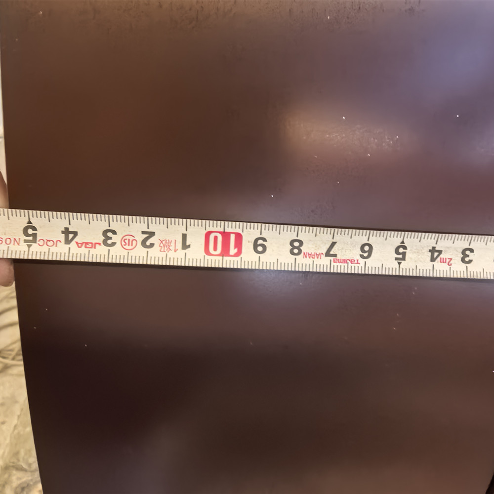 Aluminio recubierto de color marrón chocolate. Chocolate brown Color Coated Aluminum