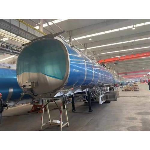 Oil/Fuel/Diesel/Crude/Water/Milk Transport Steel Tank