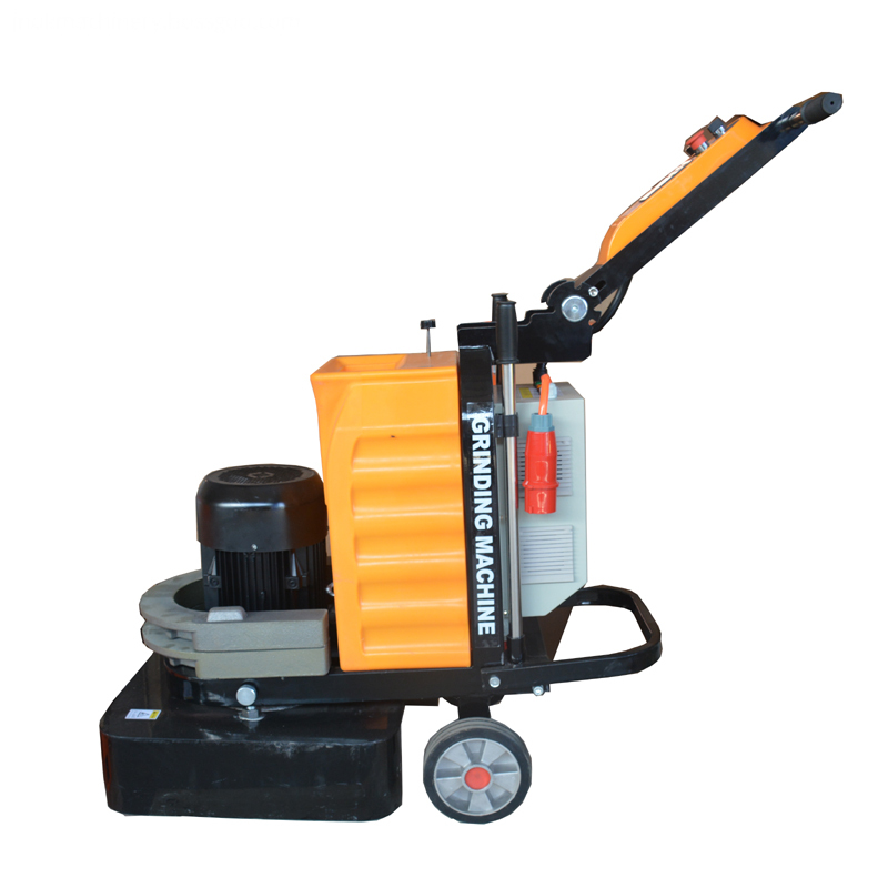 Rectifieuse multifonction et polisseuse modèle OK-900C, modèle OK-600C et polisseuse haute vitesse La rectifieuse multifonction et la polisseuse peuvent être utilisées pour rectifier, polir et cirer. Voici comment cela fonctionne: le moteur électrique entraîne la plaque qui est installée à tourner à des vitesses élevées, comme 1500-3000 tr / min; Les têtes de meulage avec agent de meulage nettoient et polissent la couche d'oxyde, les cicatrices ou toute autre pollution sur le sol ou les couches de finition. Multifunction grinding and polishing machine Model OK-900C, Model OK-600C and high speed polishing machine Multifunction grinding and polishing machine can be used to grind, polish and waxing. Here is how it works: electric motor drives the plate which is installed to spin with high speeds like1500-3000 r/min; grinding heads with grinding agent will clean and polish the oxide layer, scars, or other pollution on the floor or finish coats.