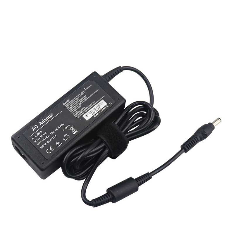 Yüksek Kaliteli 65W Toshiba Dizüstü Bilgisayar Adaptörü 19v3.42a 5.5 * 2.5mm