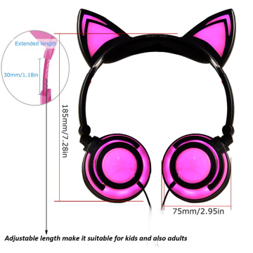 Auriculares con orejas de gato disponibles para regalo de Navidad