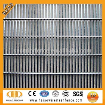 4mm wire 358 Welded Mesh High Security Fencing