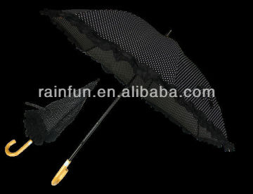High quality Japanese style long manual umbrella with ruffles.