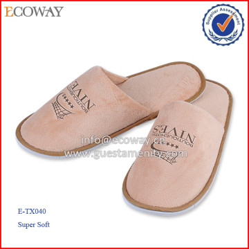 disposable hotel slipper embroidery logo stamp logo