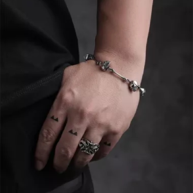 Hand Chain5 Jpg