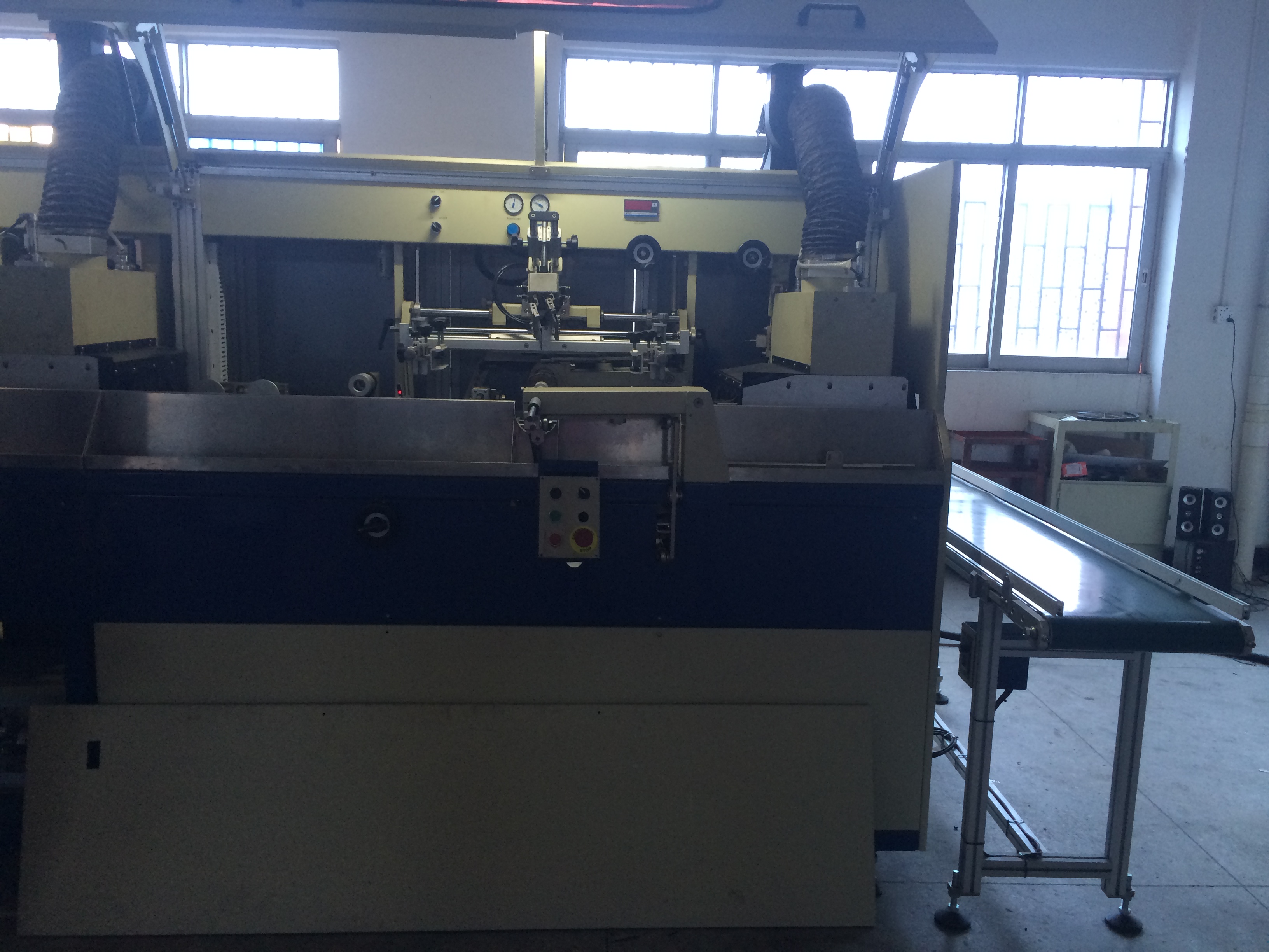 automatic bottles screen printer