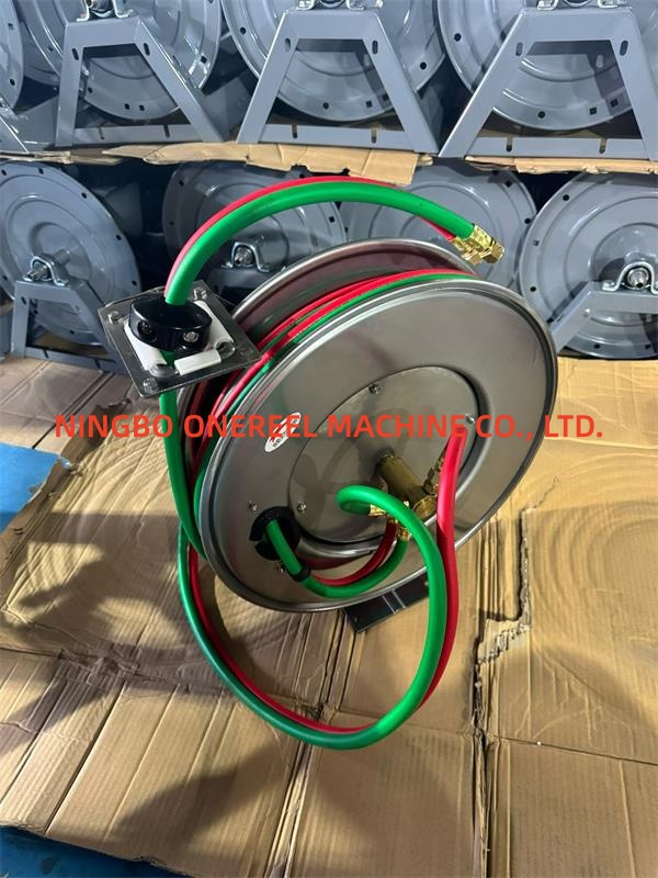 Retractable Welding Double Hose Reel (3) Retractable Welding Double Hose Reel (3)