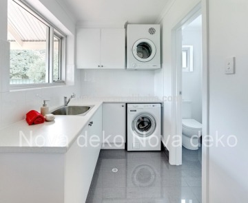 Italian style Gorgeous wooden kitchen furniture with color combinations kitchen cabinet