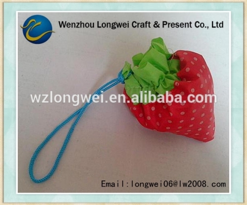 strawberry foldable plastic shopping bag/vegetable shopping trolley bag