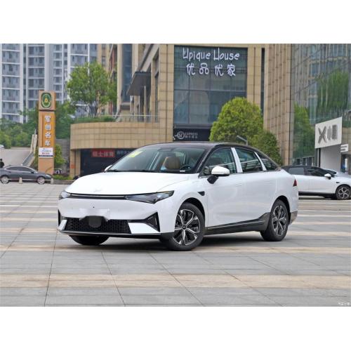 2023 China Brand Xiaopeng P5 Friver Electric Car Car Ev