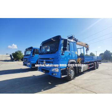 SINOTRUCK HOWO 6X4 Cargo Truck with XCMG 12T Telescopic Crane