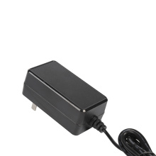 Switching Power Adapter 9V5A 9V6Awith UL FCC CE