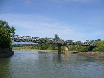 Professional Temporary Steel Deck Bailey Bridges / Portable Steel Bridges Cb100, Cb200