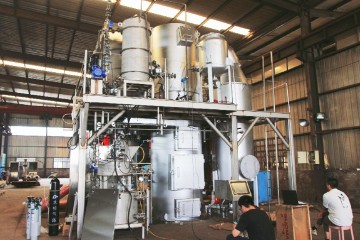 Small-scale waste incineration/pyrolysis system