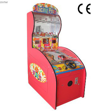 Racing prize amusement game machine