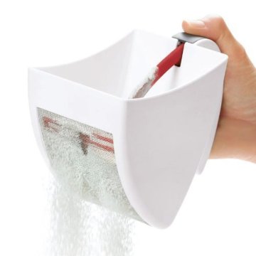 Plastic Scoop and Sift Flour Sifter For Baking