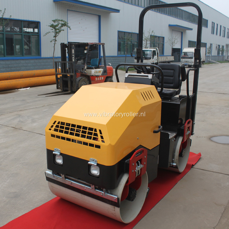 Hydraulic Asphalt Road Small Vibratory Road Roller Compactor