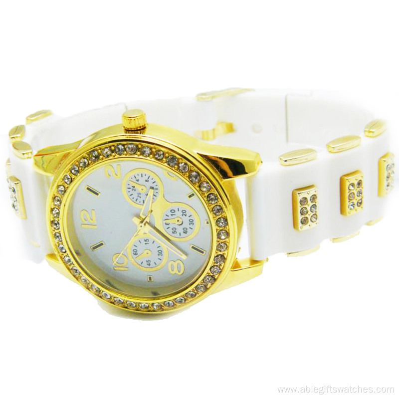 2016 Fashion Girls Silicone Wrist Watch