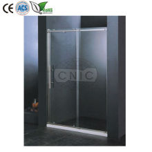 Folding bath shower screen