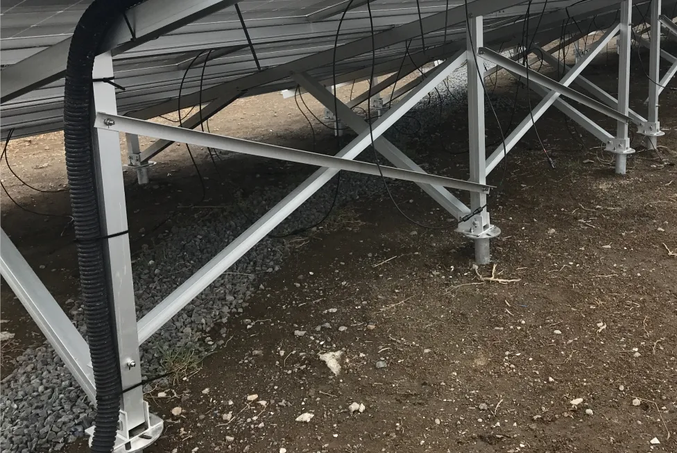 Solar PV Ground Mounting Structure with Adjustable Ground Screw for Solar Panel Installation