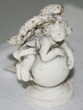 Polyresin Angel Ornament