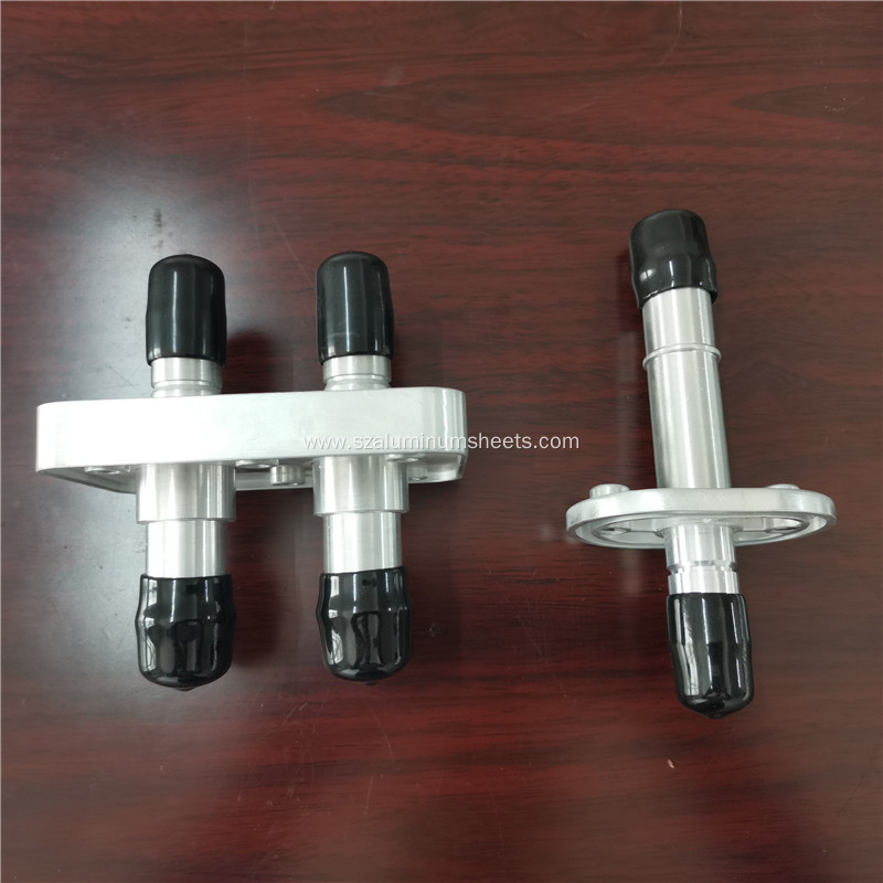 Aluminum connect for battery box of vehicle