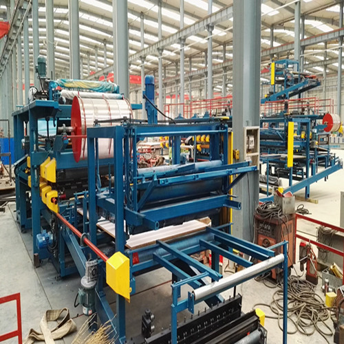 roof wall sandwich panel roll forming machine