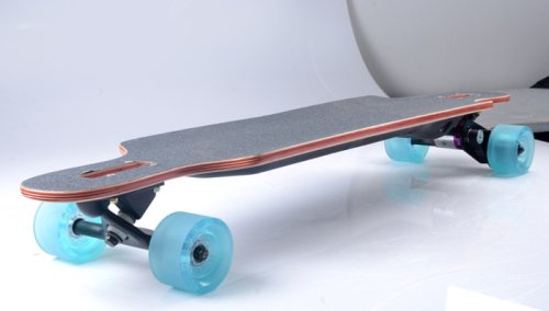 BACKFIRE much thinner electric skateboard remote 1200w but ultra-long battery life Remote control