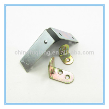 Decorative iron corner bracket