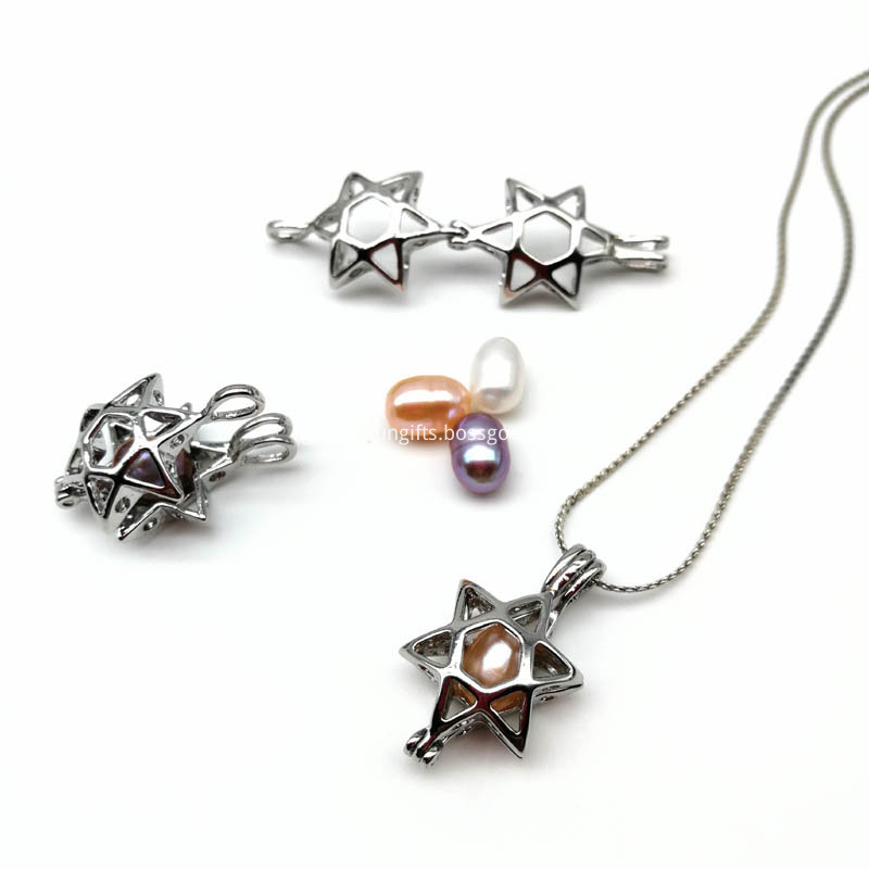 Star Cage Pendant Necklaces