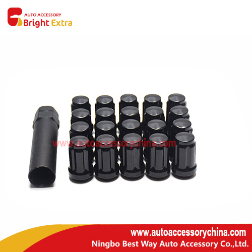 Black Close End Wheel Lug Nut Kit