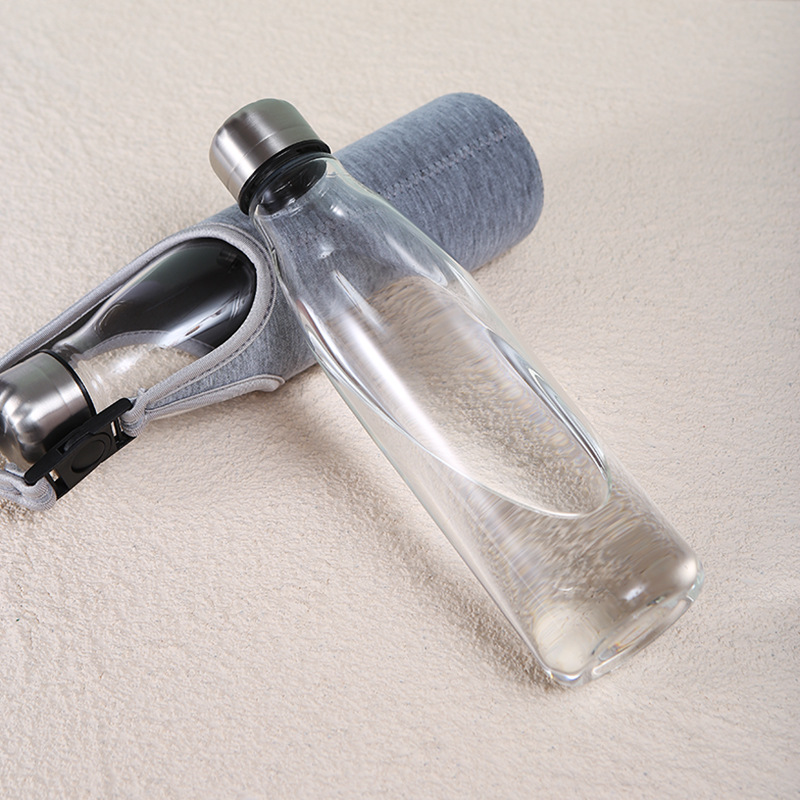 New Design Glass Borosilicate Bottle with Neoprene Sleeve