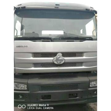 Caminhão trator 6x4 com motor diesel 420 cv