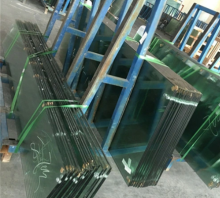 Custom Laminated Glass Solutions for Safer Structures