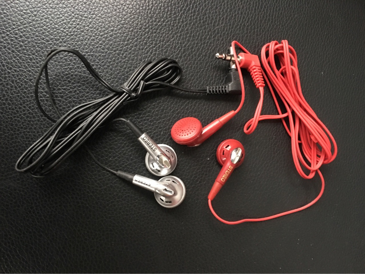 cheapset earphone