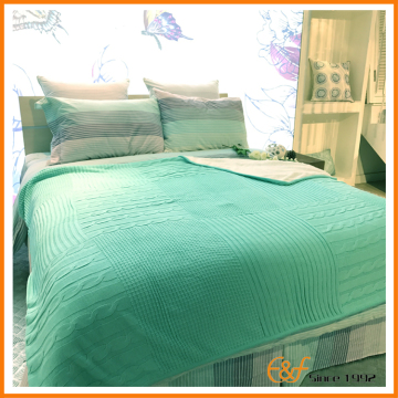 Heavy Weight Acrylic Polyester Knitted Blanket for Bedding