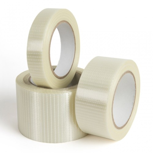 Carton sealing tape / cintas de embalaje.