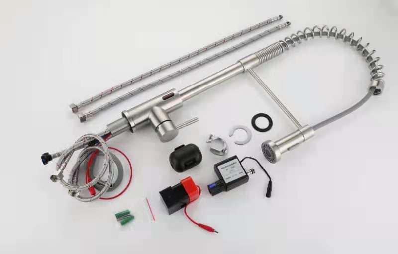 US Amazon Hot Sale Pull- Out Long Neck Widespread Kitchen Faucet Kitchen Sink Water Saving Tap Flexible Hose Spring