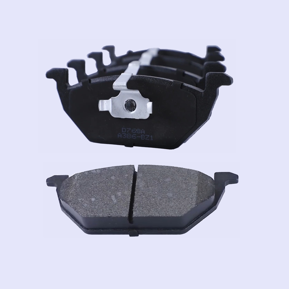 D768 wear sensor can be fixed front brake pad semi-metallic black brake pad for volkswagen